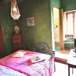 3* Frühstückspension Antico Borgo Di Torri